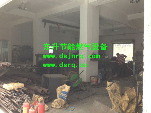 绿巨人污黄污色啪污资源入口厂房一角